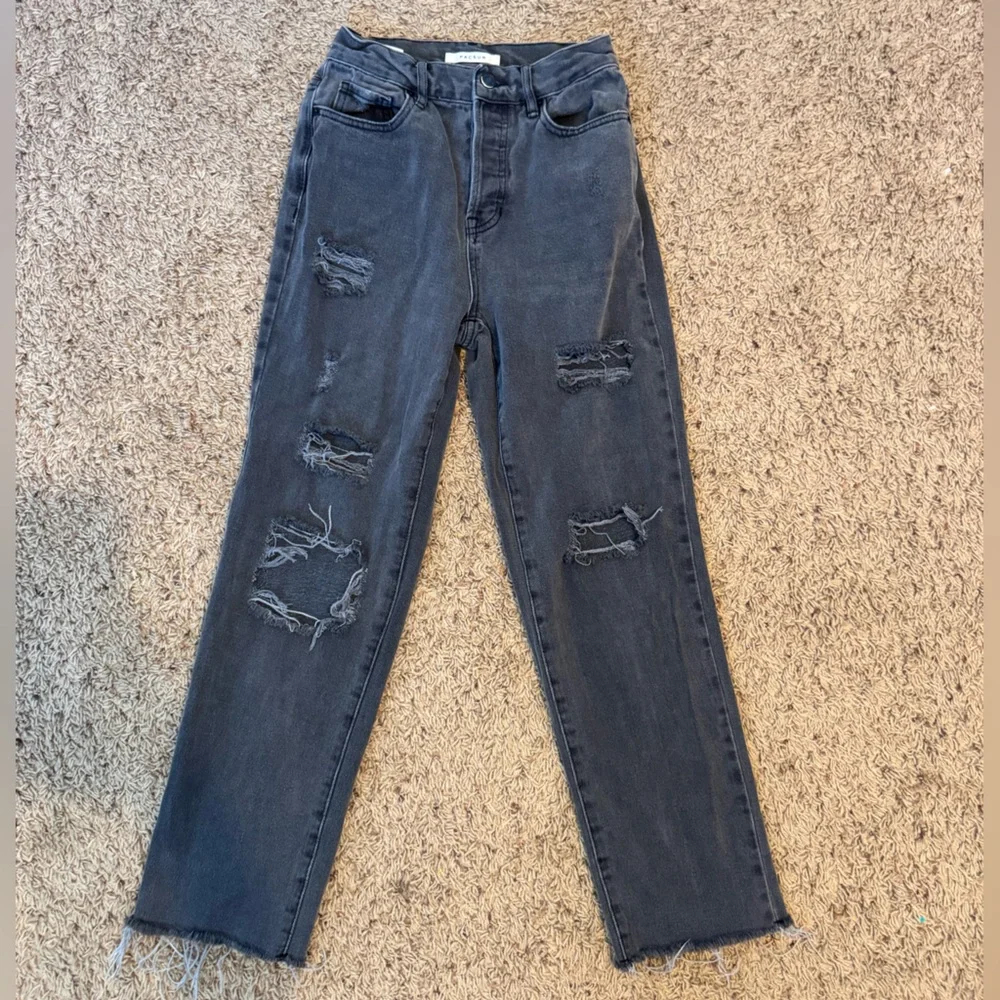 PacSun Gray Black Distressed Denim High Rise Straight Jeans Size 24